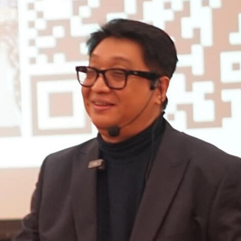 Roberto Suhendra
